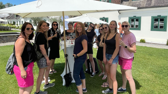 © MVH ein Bild mit den Kolleginnen vom Sommerfest 2023 | © MVH
