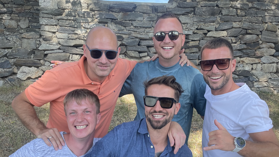 © MVH ein Bild mit den Kollegen vom Sommerfest 2023 nach der Zillenfahrt in der Wachau | © MVH