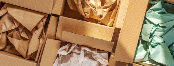 verpackungsmaterial-papier-kartons