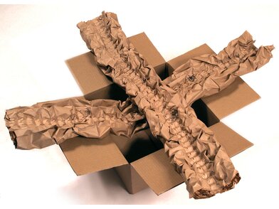 239107_Kreuz_auf_Karton