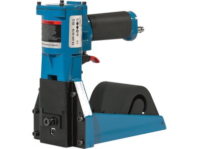 714101_Pneumatischer_Kartonhefter_GR_15-18_mit_Rollenmagazin