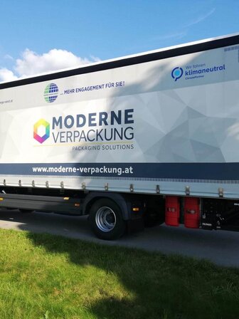 kombi-kargo-west-lkw-moderne-verpackung-2 | © Kombi Kargo